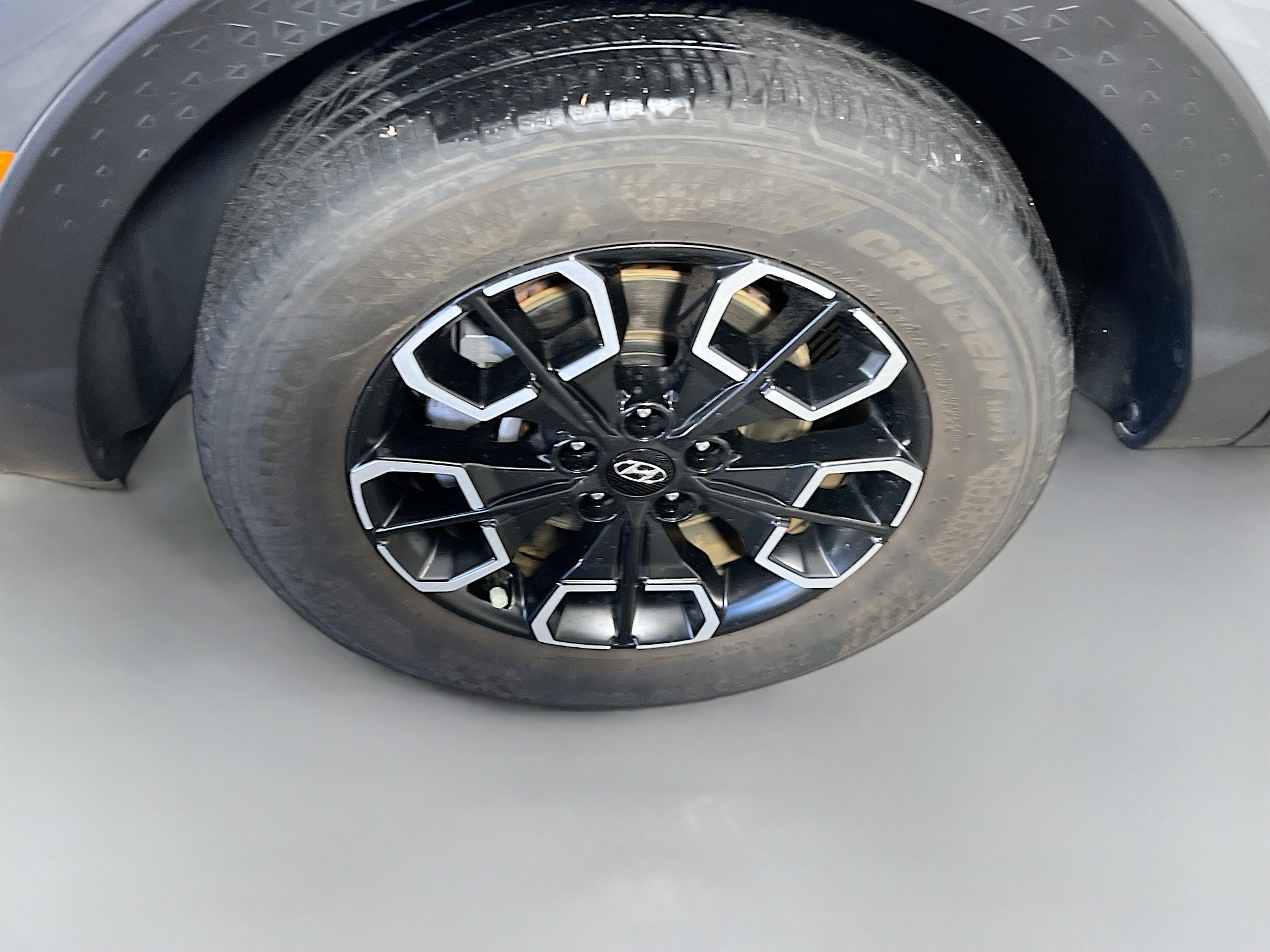 Used 2023 Hyundai Santa Cruz SEL image 14