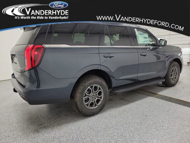 New 2025 Ford Expedition Active AWD/4WD image 3