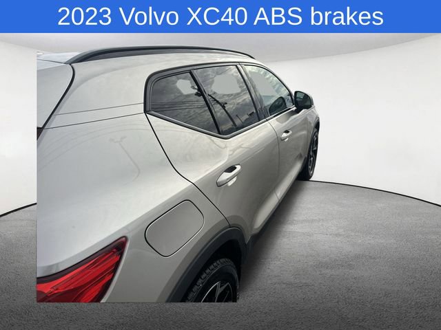 Used 2023 Volvo XC40 B5 Plus w/ Driver Assist Package image 20