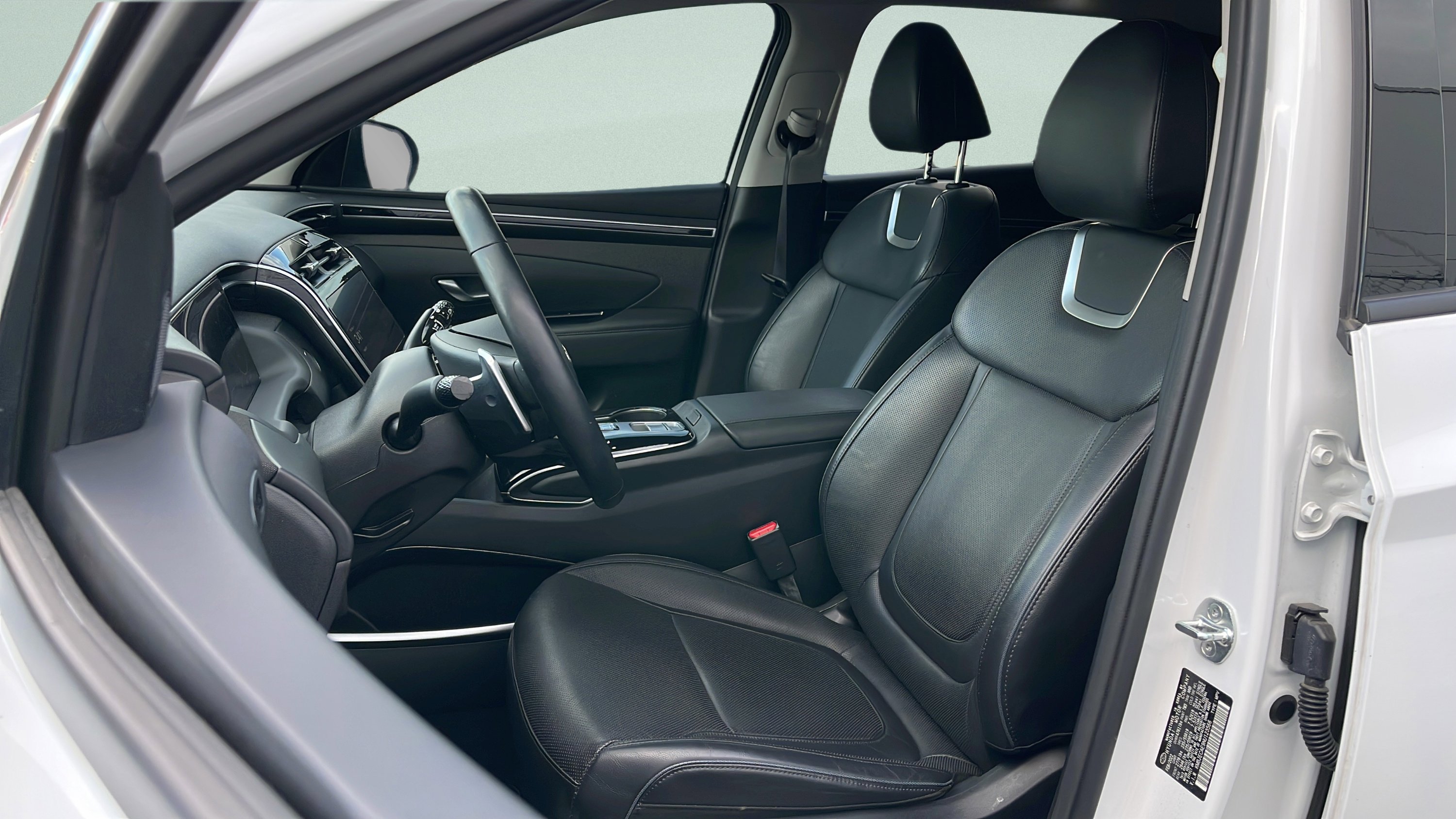 Used 2022 Hyundai Tucson Limited w/ Cargo Package image 24