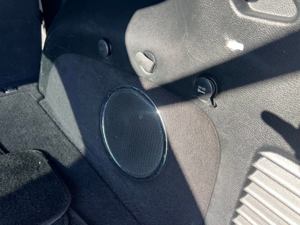 Used 2019 Jeep Grand Cherokee Overland image 40