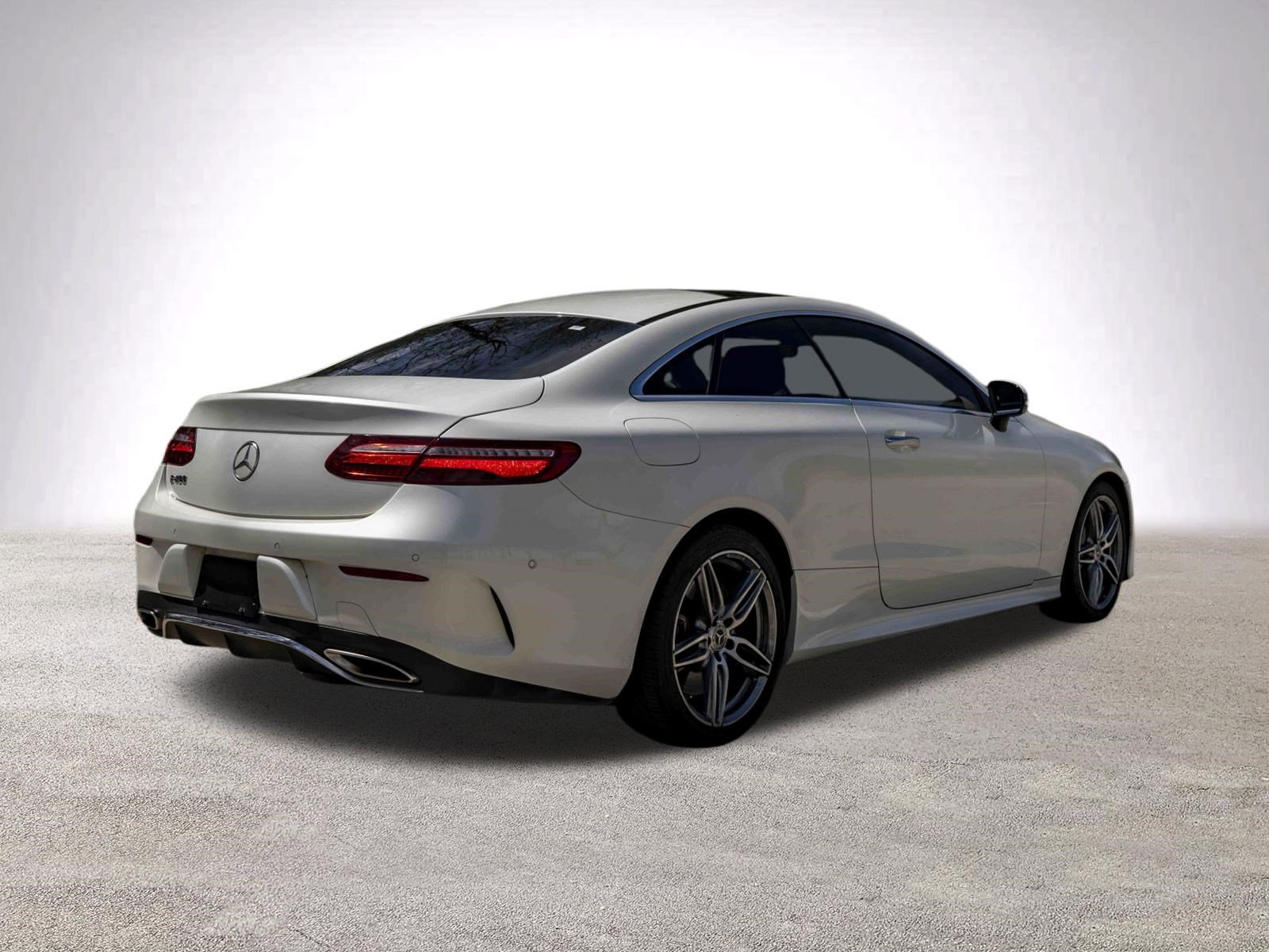 Used 2018 Mercedes-Benz E 400 E 400 image 9