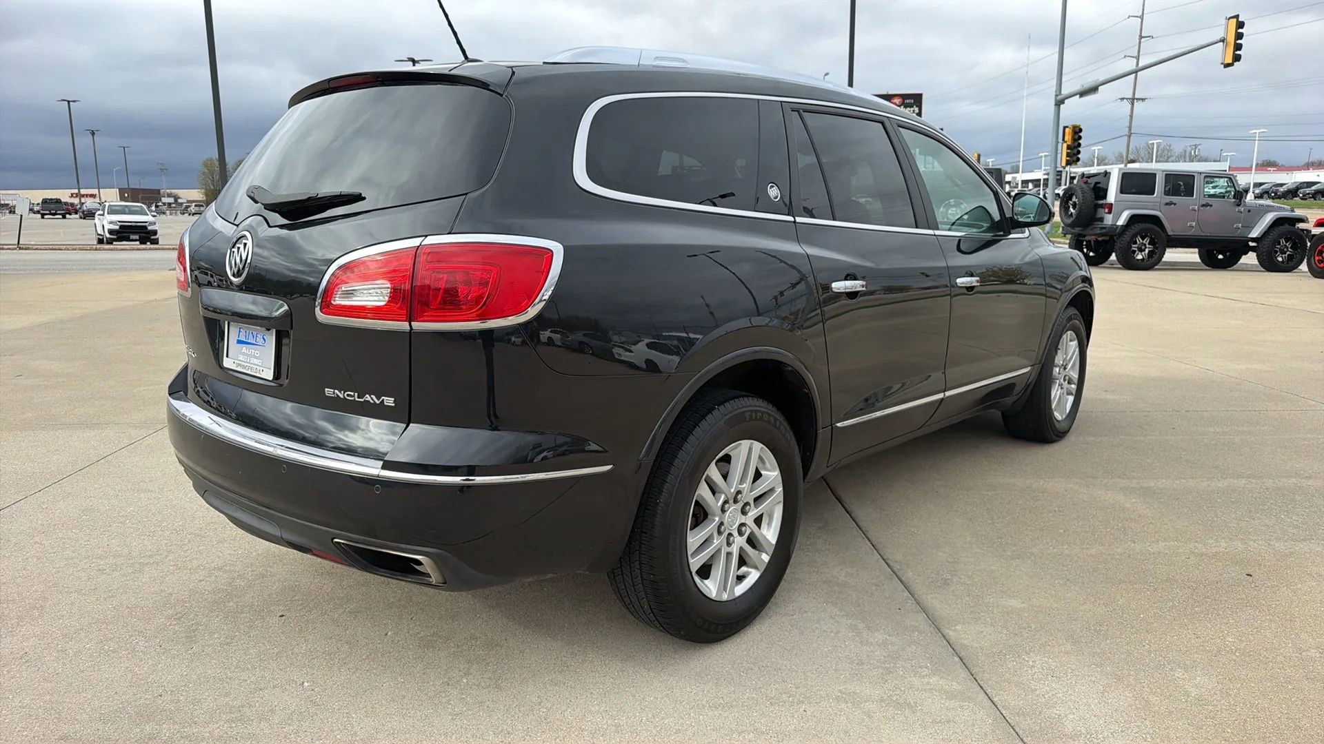 Used 2015 Buick Enclave Convenience FWD image 17