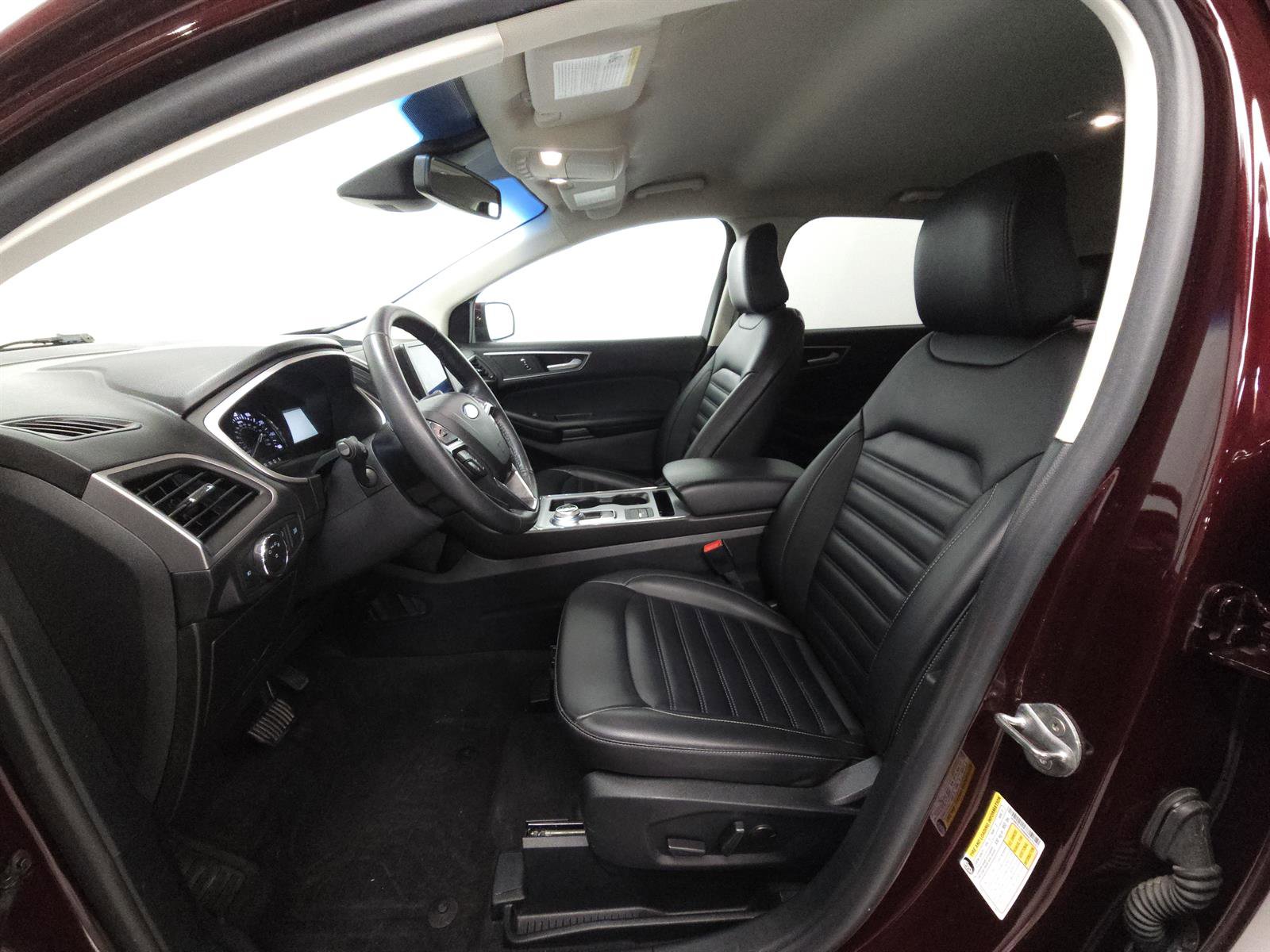 Used 2021 Ford Edge SEL AWD/4WD image 4