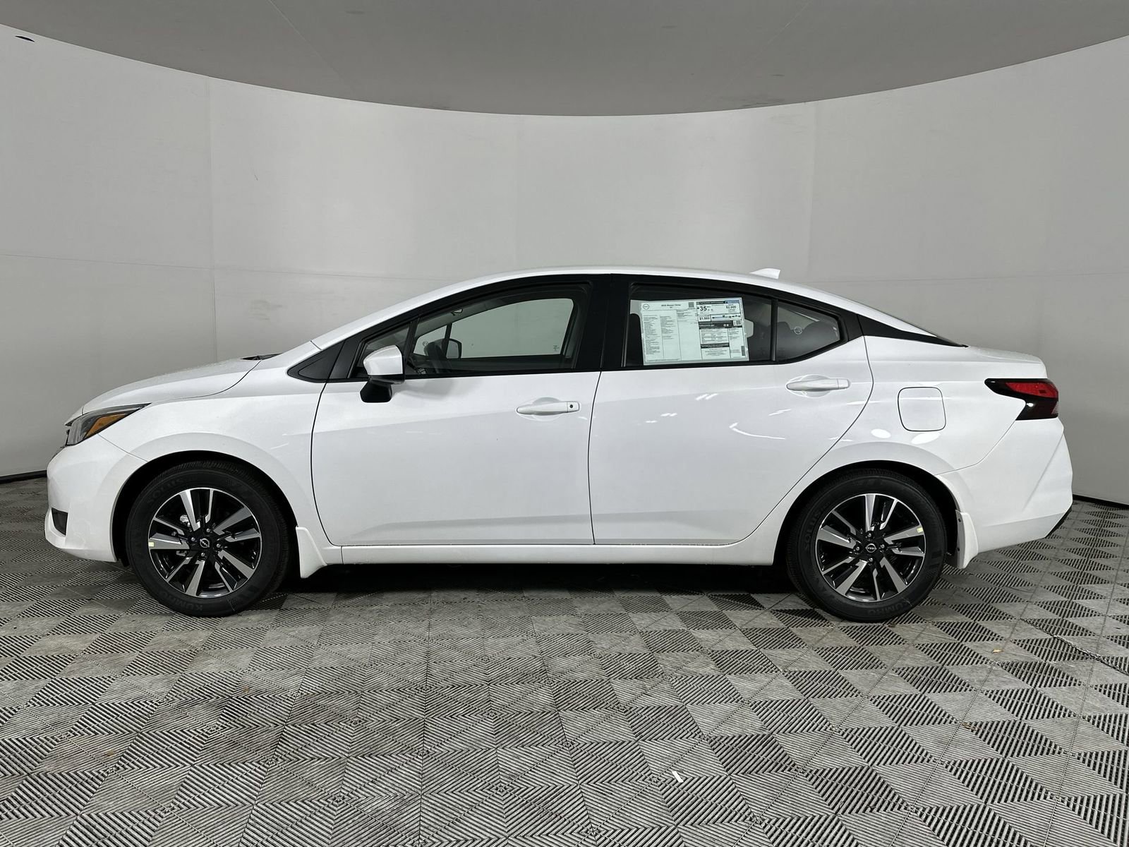 New 2025 Nissan Versa SV w/ Trunk Package FWD image 5