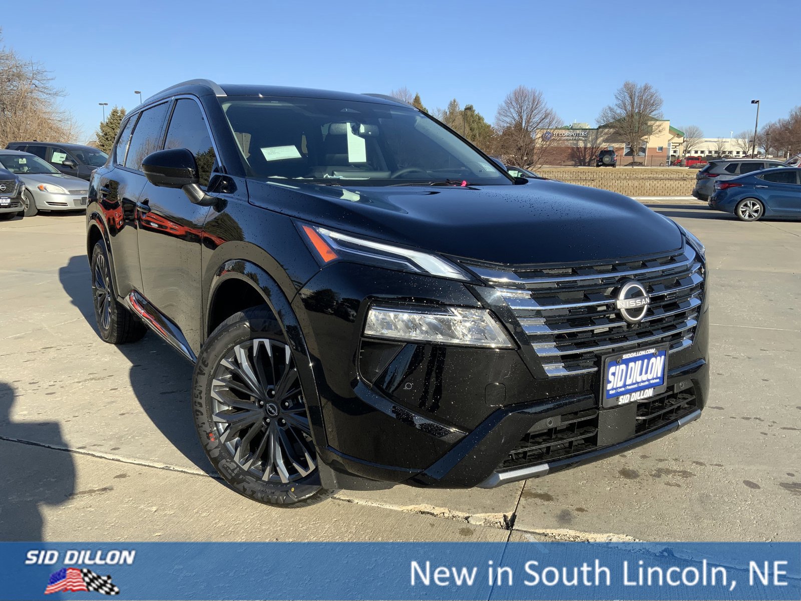 New 2026 Nissan Rogue Platinum w/ Platinum Premium Package image 2