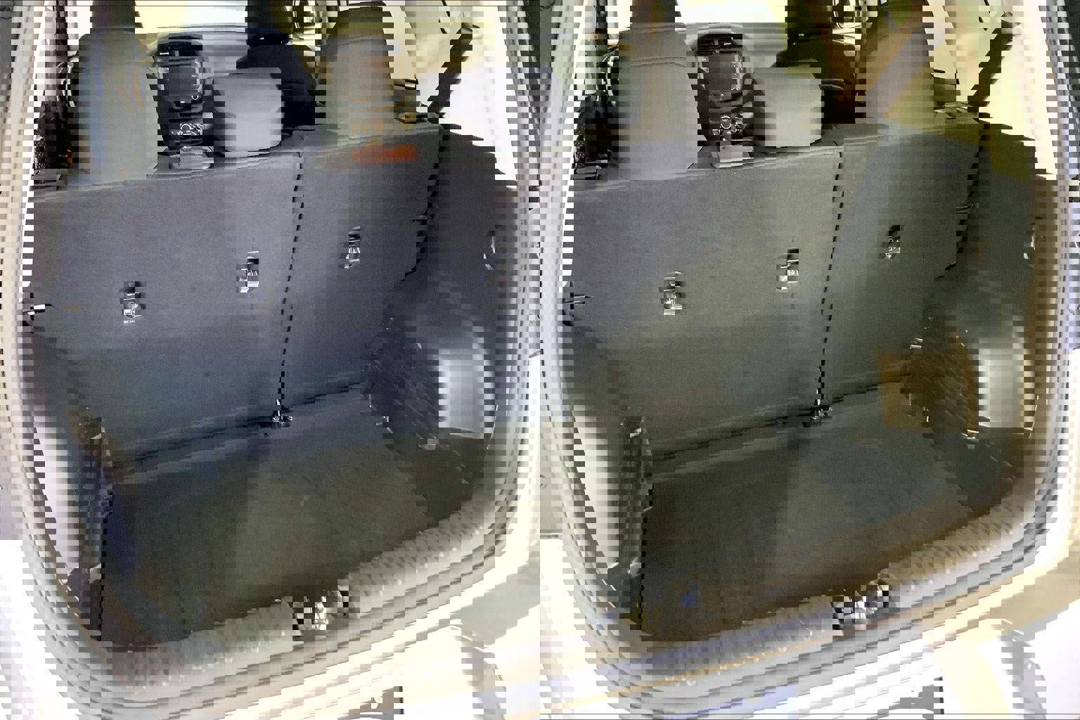 Used 2025 Kia Soul LX w/ LX Technology Package image 4