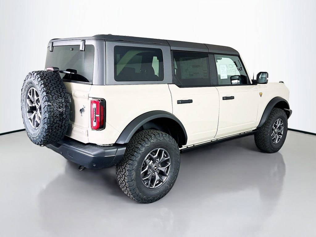 New 2025 Ford Bronco Badlands image 15