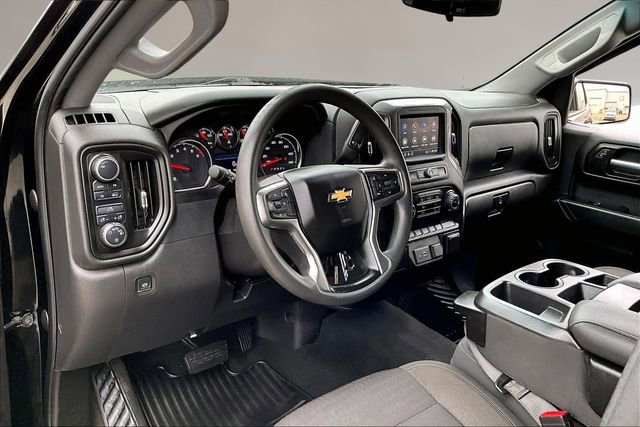 Used 2022 Chevrolet Silverado 1500 Custom w/ Safety Confidence Package image 14