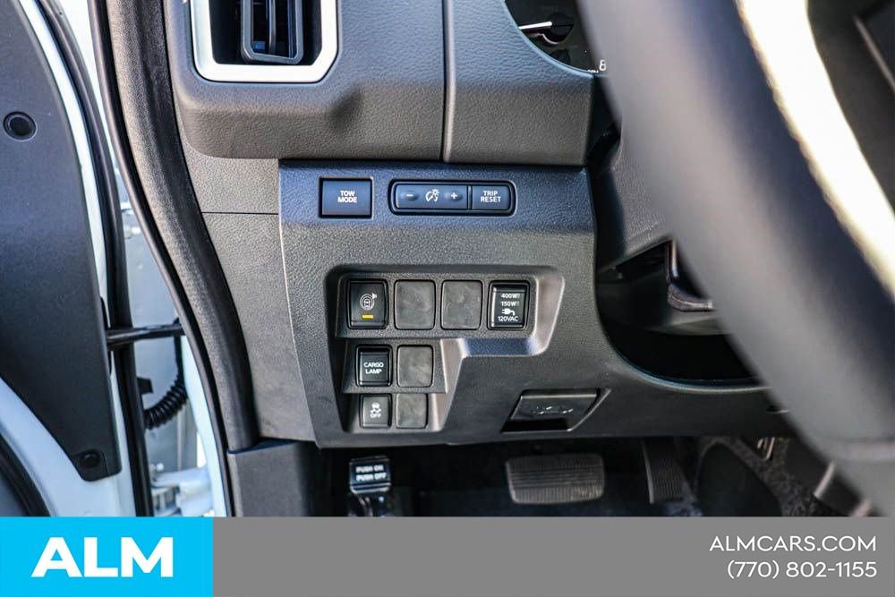 Certified 2025 Nissan Frontier SV w/ SV Convenience Package RWD image 24