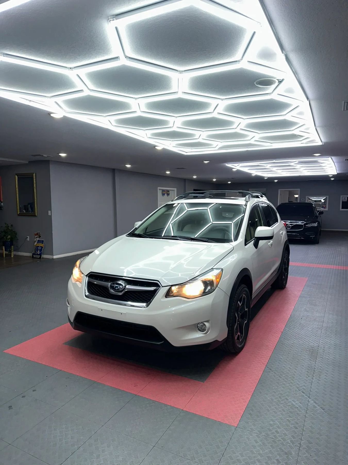 Used 2014 Subaru Crosstrek 2.0i Limited image 2