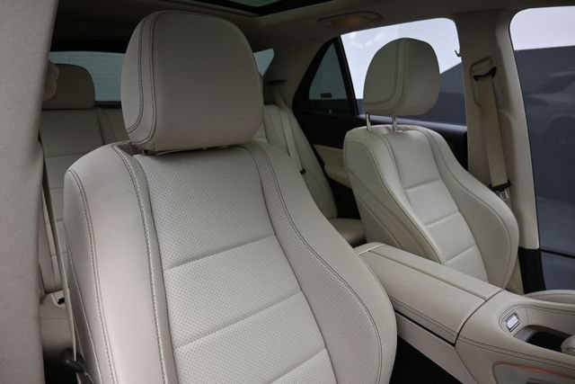 Used 2022 Mercedes-Benz GLE 450 4MATIC image 29