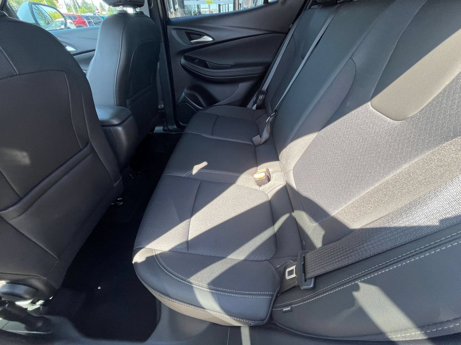Used 2025 Buick Encore GX Preferred FWD image 26