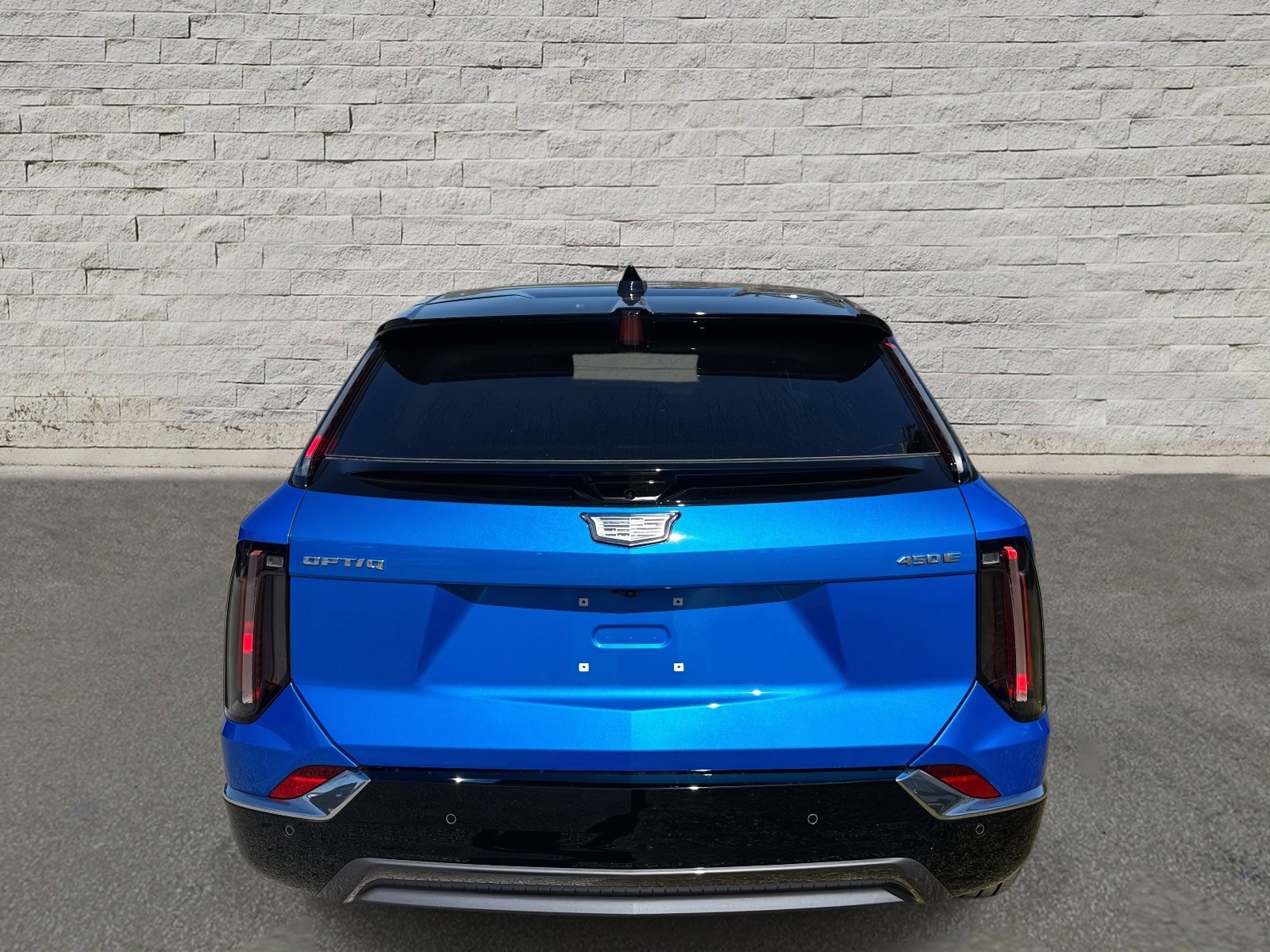 New 2026 Cadillac Optiq Luxury 2 image 4