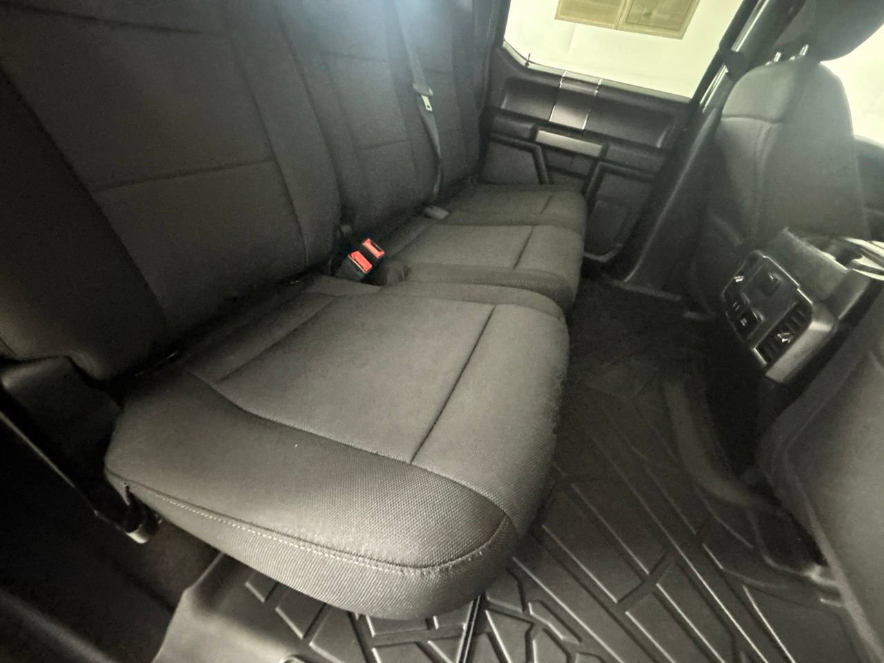 Used 2020 Ford F150 XLT w/ Equipment Group 302A Luxury AWD/4WD image 30