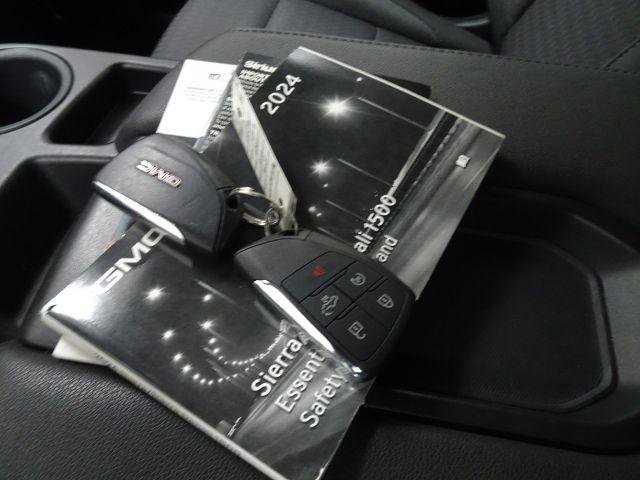 Used 2024 GMC Sierra 1500 SLE image 49