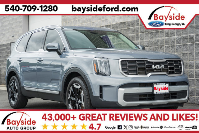 Used 2025 Kia Telluride S AWD/4WD image 1