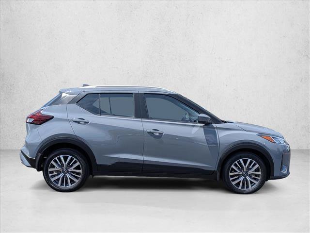 Used 2024 Nissan Kicks SV FWD image 4