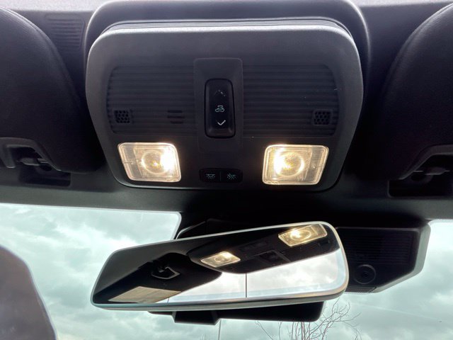 Used 2025 Ford Mustang Premium RWD image 34