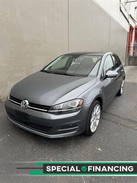 Used 2015 Volkswagen Golf S FWD image 1