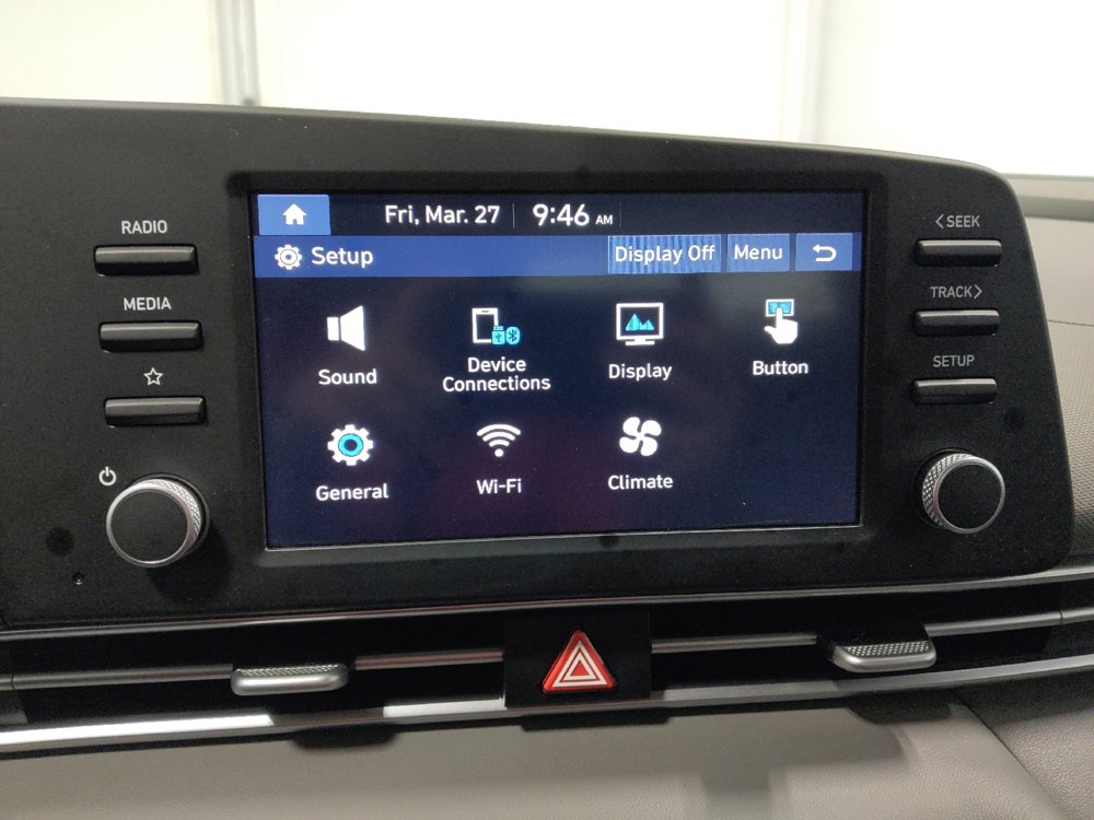 Used 2025 Hyundai Elantra SE image 25