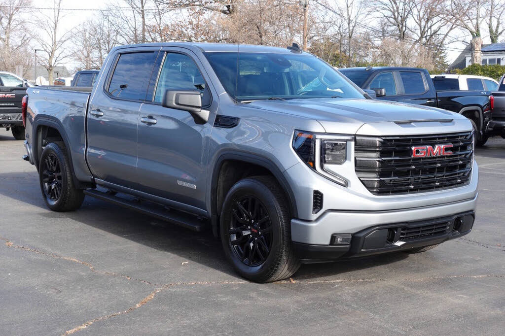 Used 2023 GMC Sierra 1500 Elevation AWD/4WD image 5