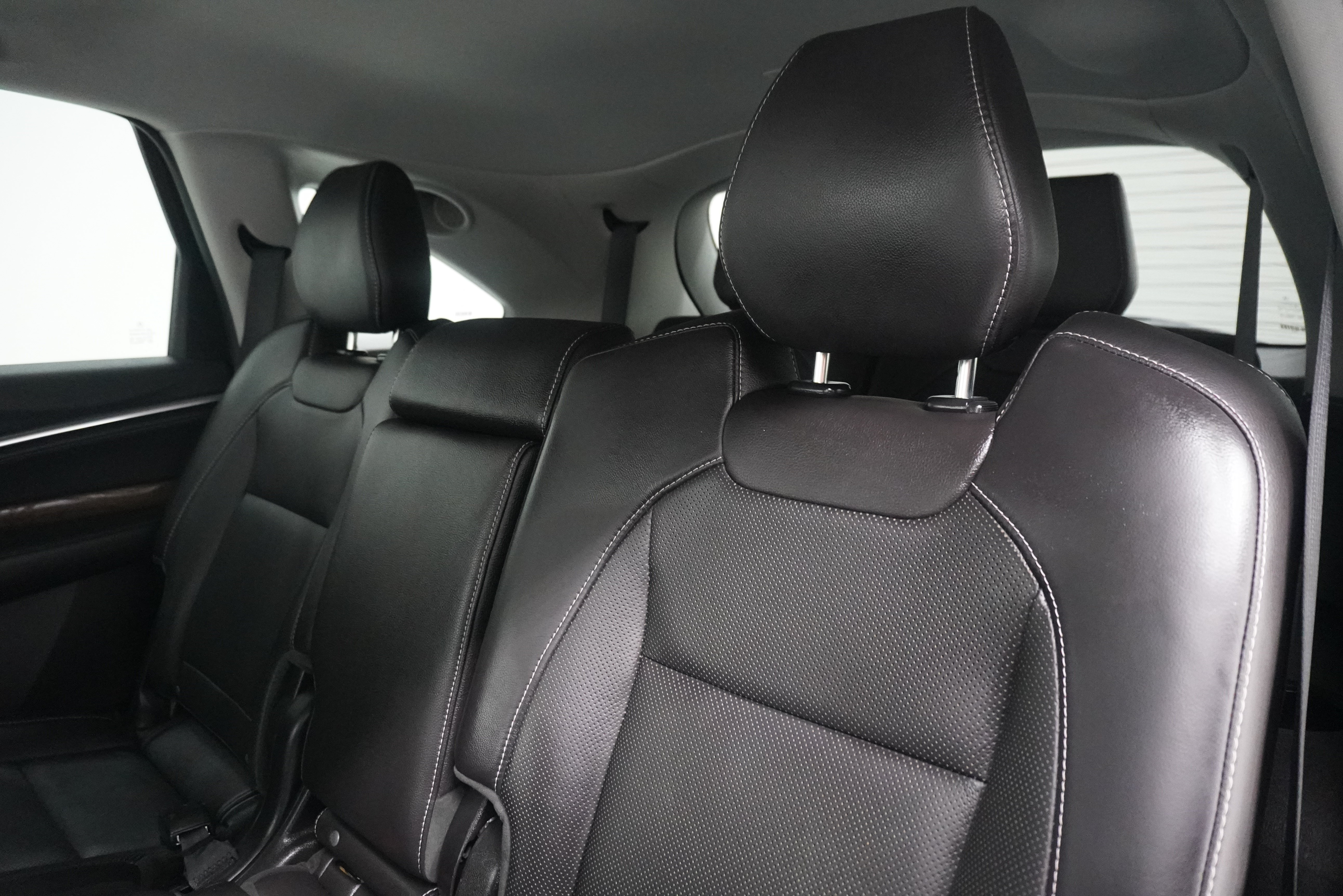 Used 2019 Acura MDX w/ Technology Package FWD image 12