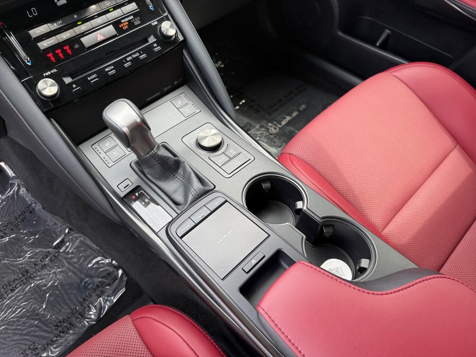 Used 2025 Lexus IS 300 w/ Premium Package image 21