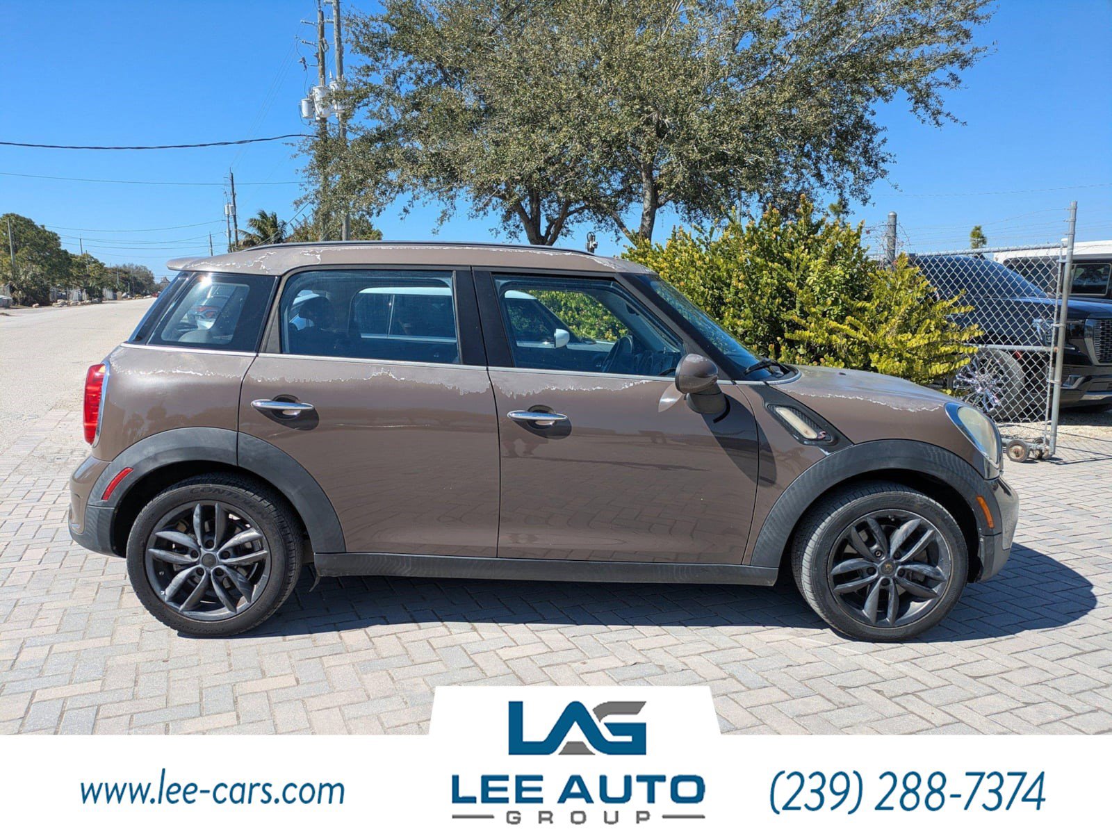 Used 2011 MINI Cooper Countryman S image 2