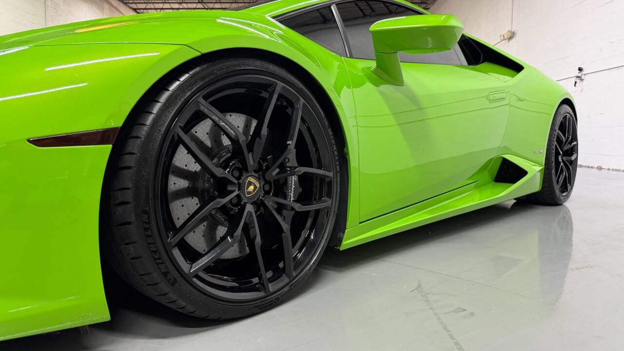 Used 2015 Lamborghini Huracan LP 610-4 AWD/4WD image 23