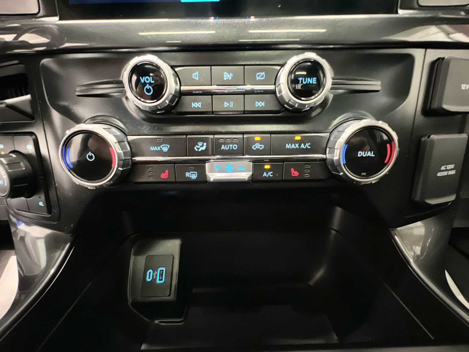 Used 2022 Ford F150 Tremor w/ Equipment Group 401A Mid image 17