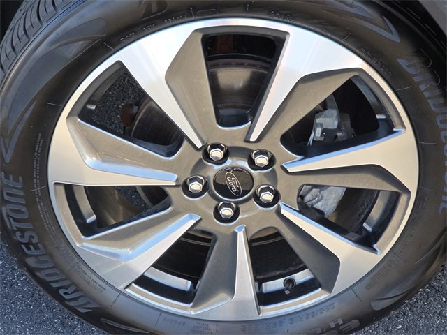 Used 2024 Ford Escape Platinum image 22
