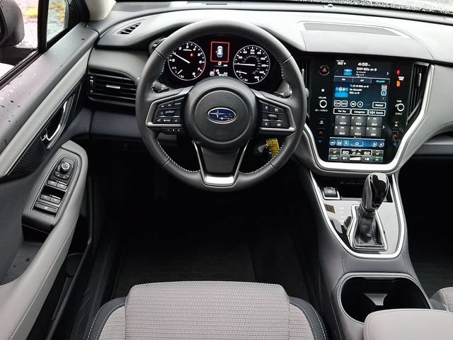 Certified 2025 Subaru Outback Premium AWD/4WD image 17