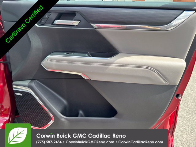 Certified 2026 GMC Acadia Elevation w/ Elevation Premium Package AWD/4WD image 33