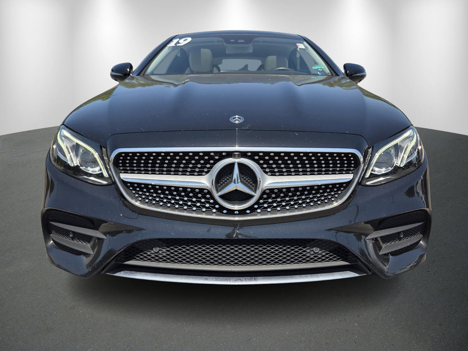 Used 2019 Mercedes-Benz E 450 Coupe image 2