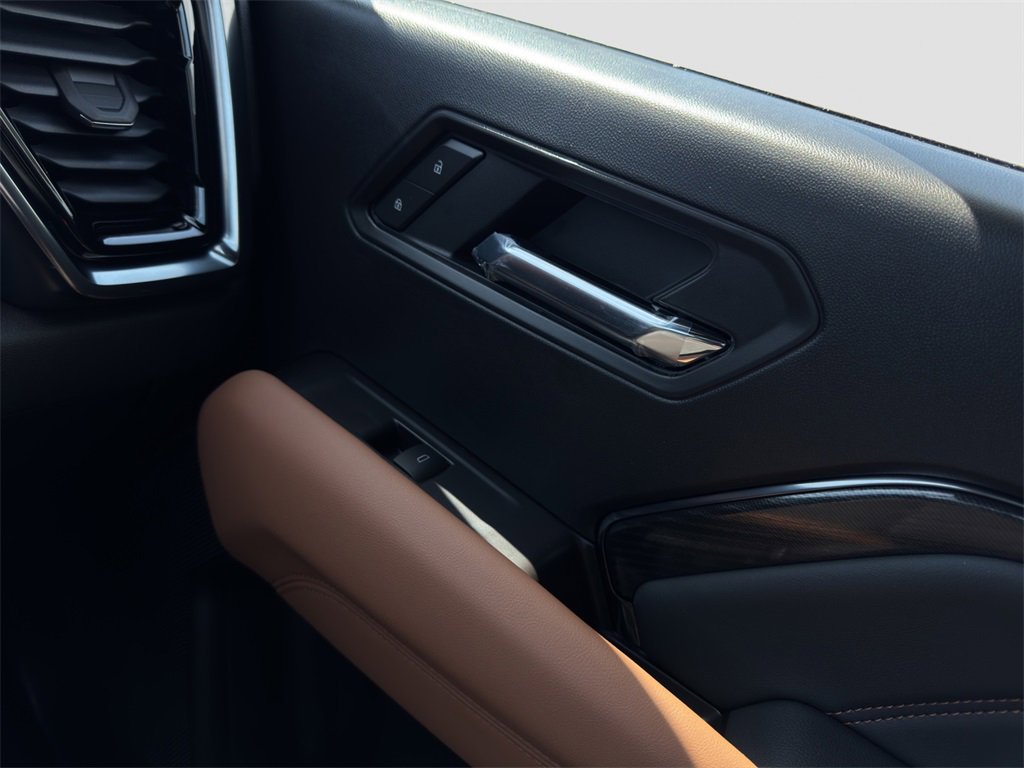 New 2026 GMC Canyon AT4 image 25