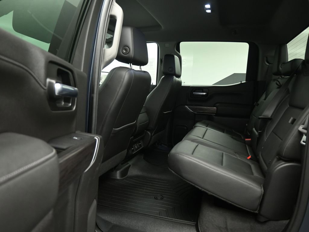 Used 2020 Chevrolet Silverado 1500 LTZ image 18