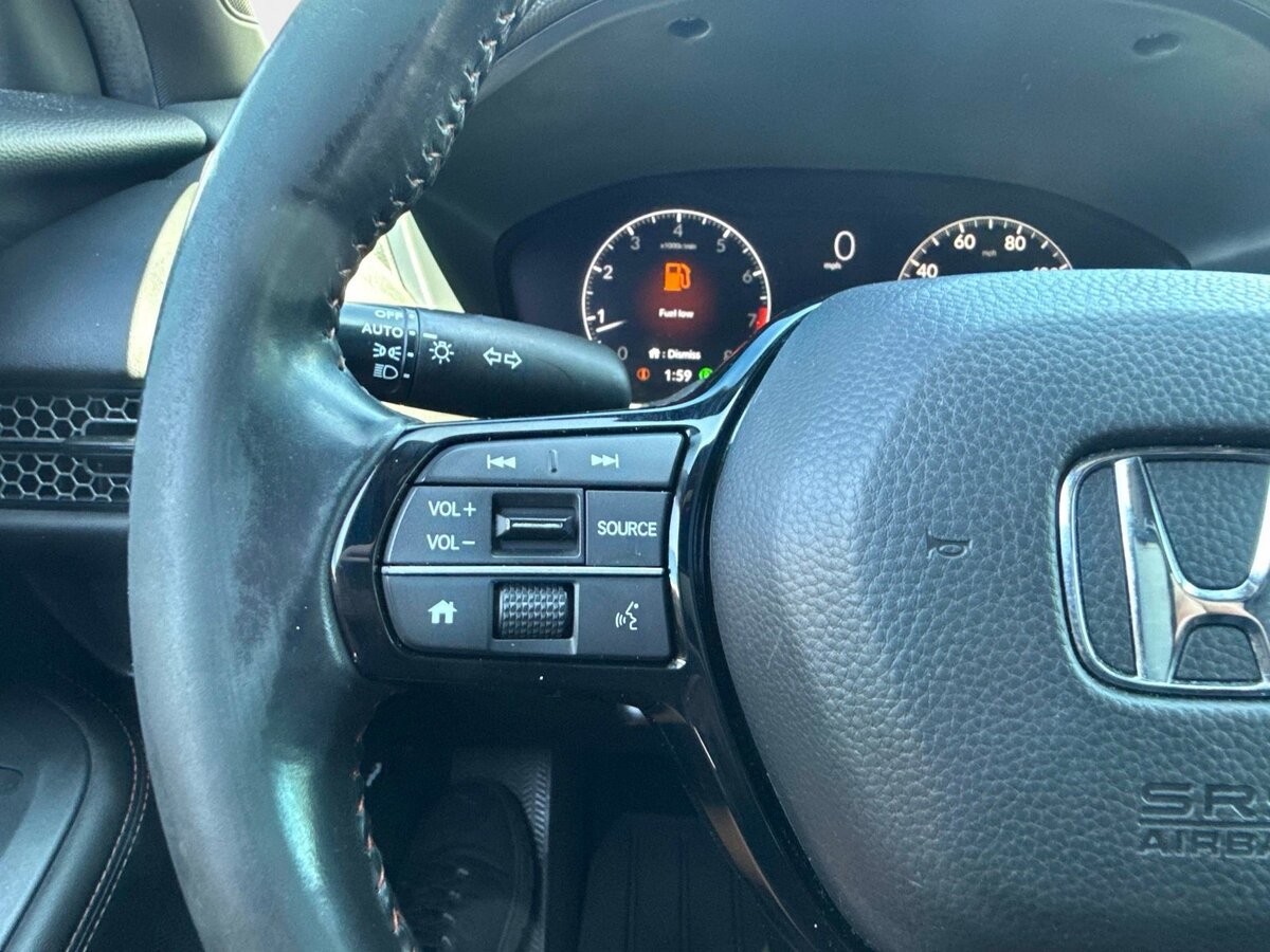 Certified 2025 Honda HR-V Sport image 24
