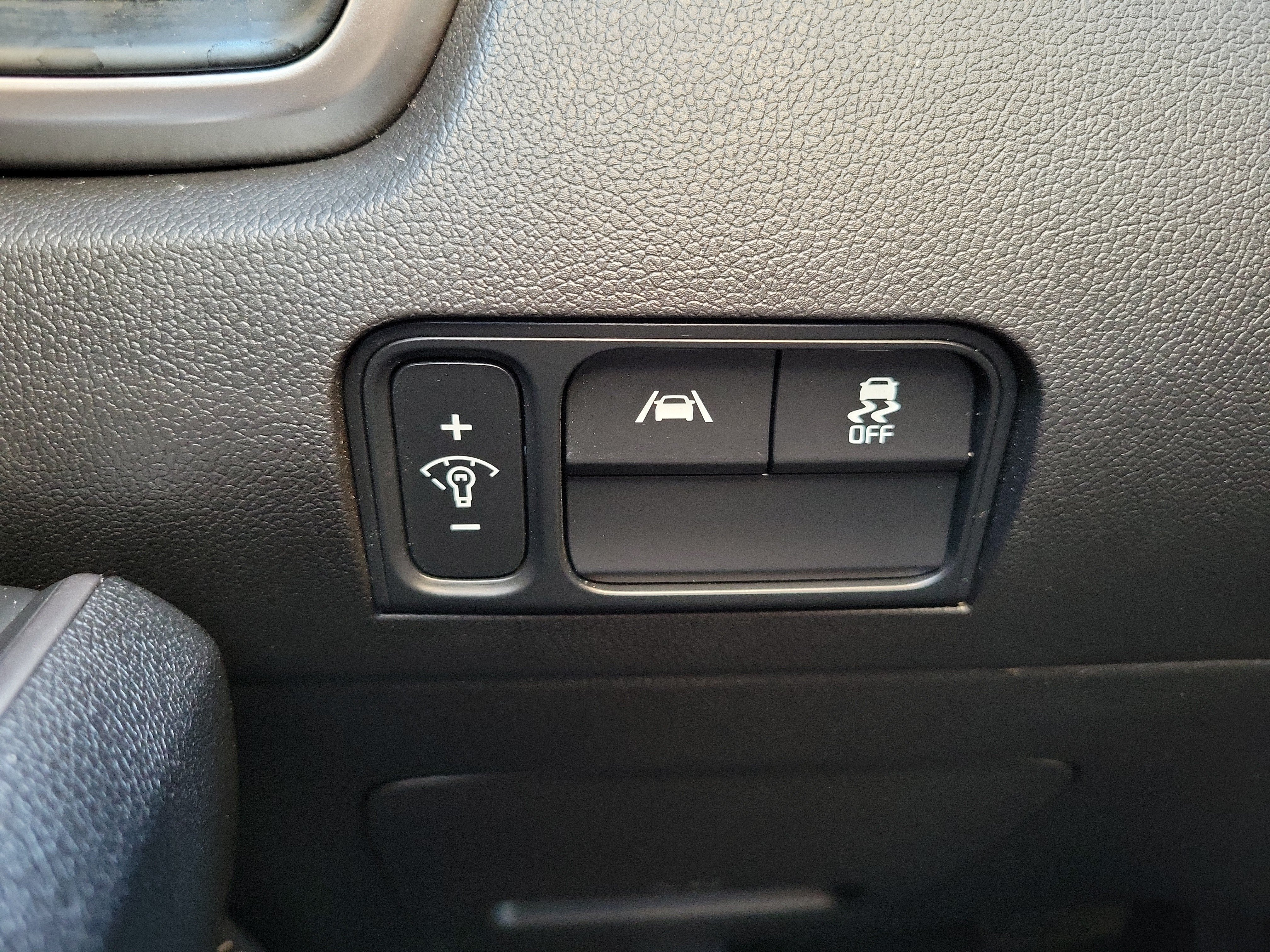 Certified 2022 Kia Sorento LX FWD image 24