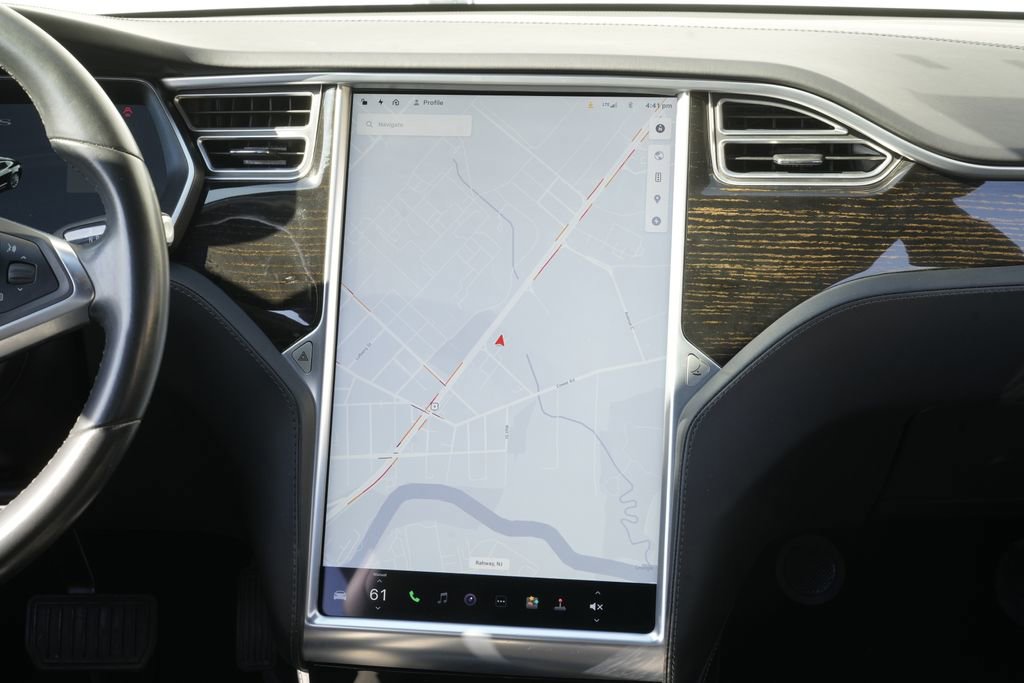 Used 2017 Tesla Model S 75 RWD image 37