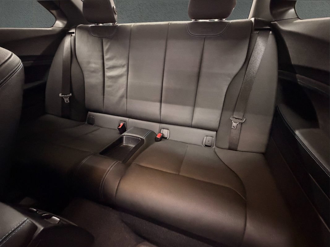 Used 2017 BMW M2 RWD image 29