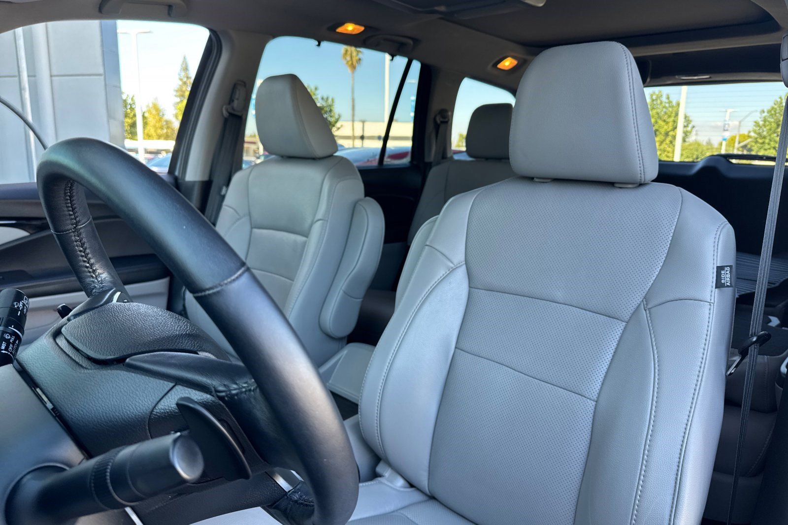 Used 2021 Honda Pilot Elite image 24