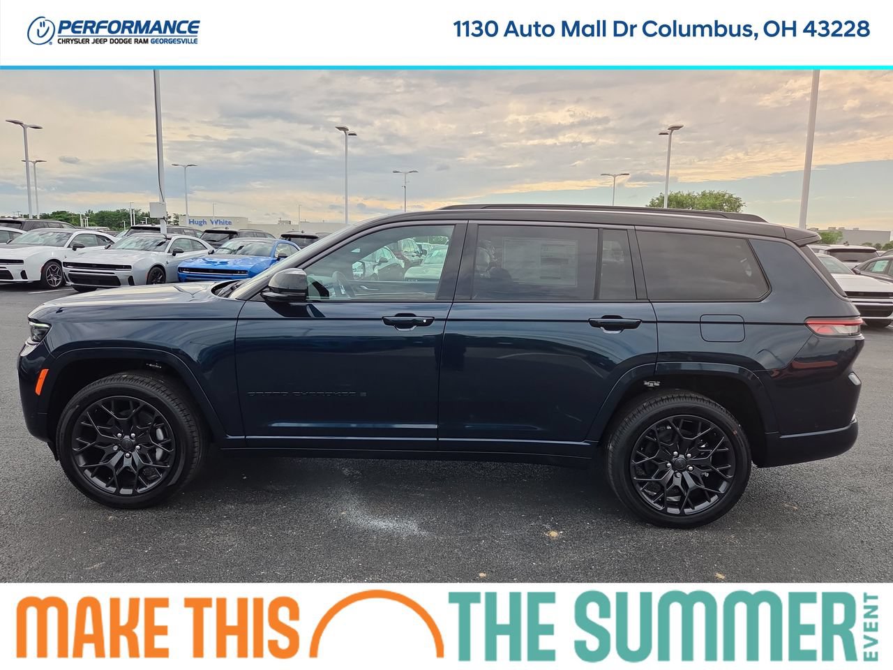 New 2026 Jeep Grand Cherokee L Summit w/ Obsidian Package AWD/4WD image 4