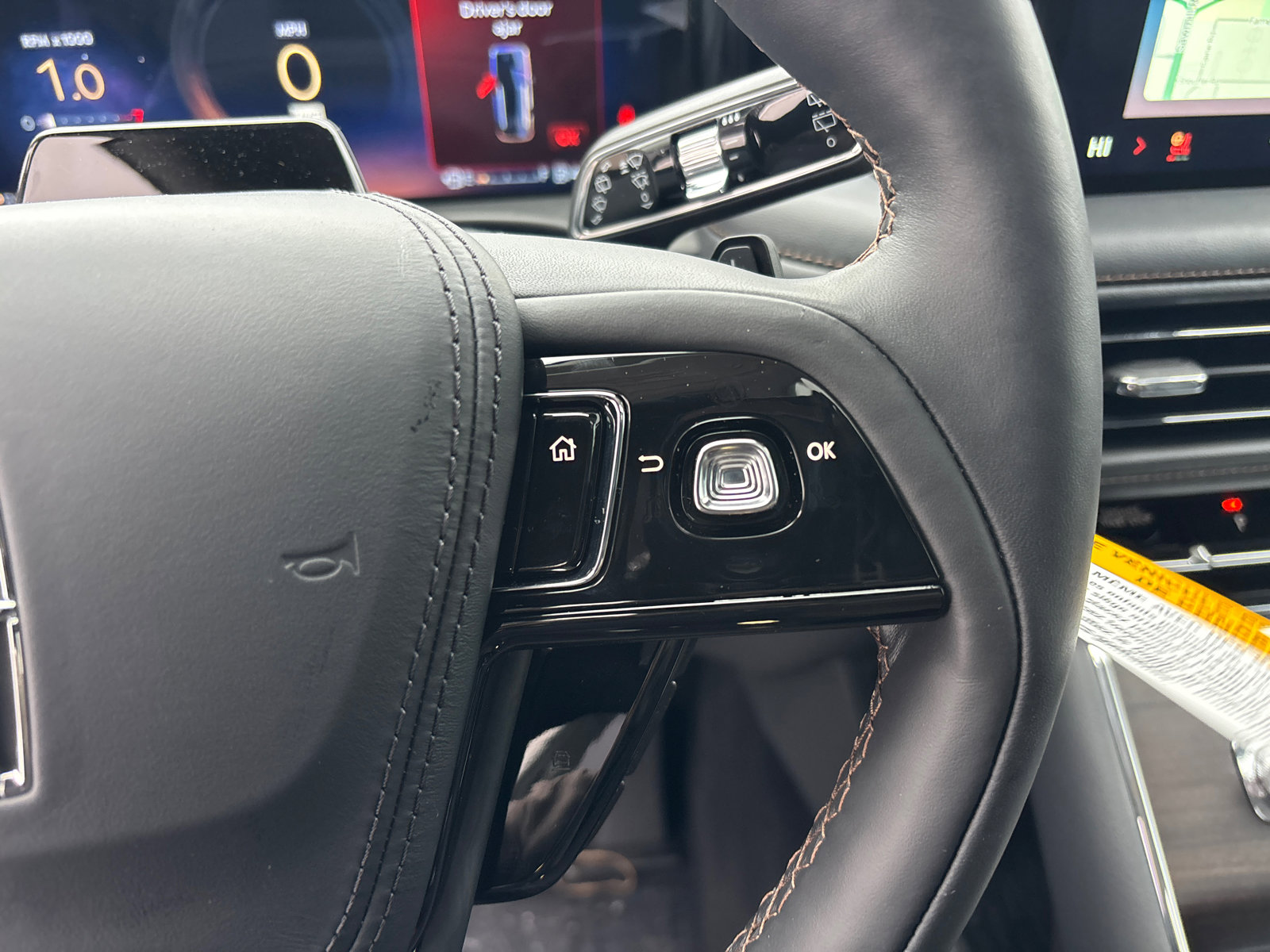 New 2026 Lincoln Aviator Reserve image 21