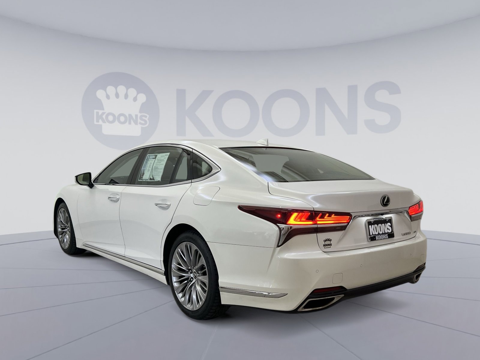 Used 2018 Lexus LS 500 AWD image 4