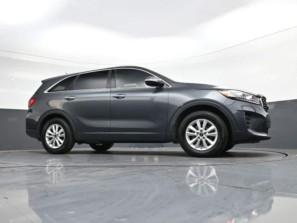 Used 2020 Kia Sorento LX image 34