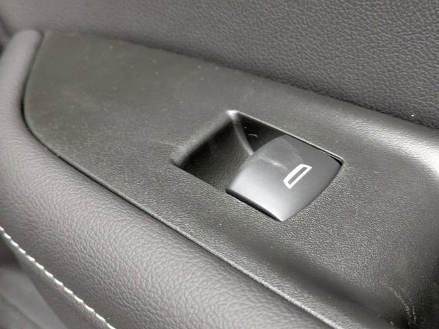 New 2026 Chevrolet Blazer LT image 30