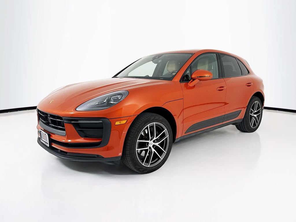 Certified 2023 Porsche Macan Turbo image 1
