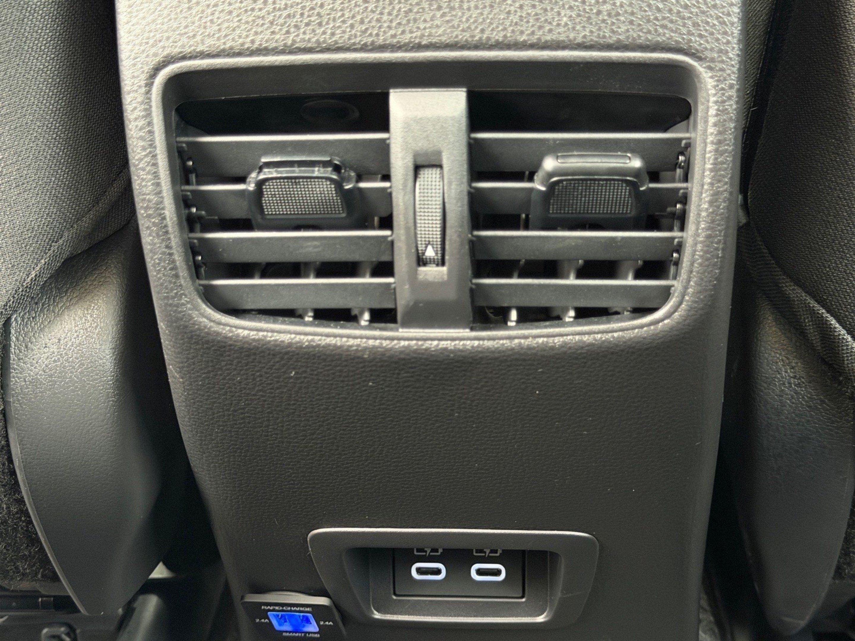 Used 2025 Toyota Corolla Cross LE FWD image 15