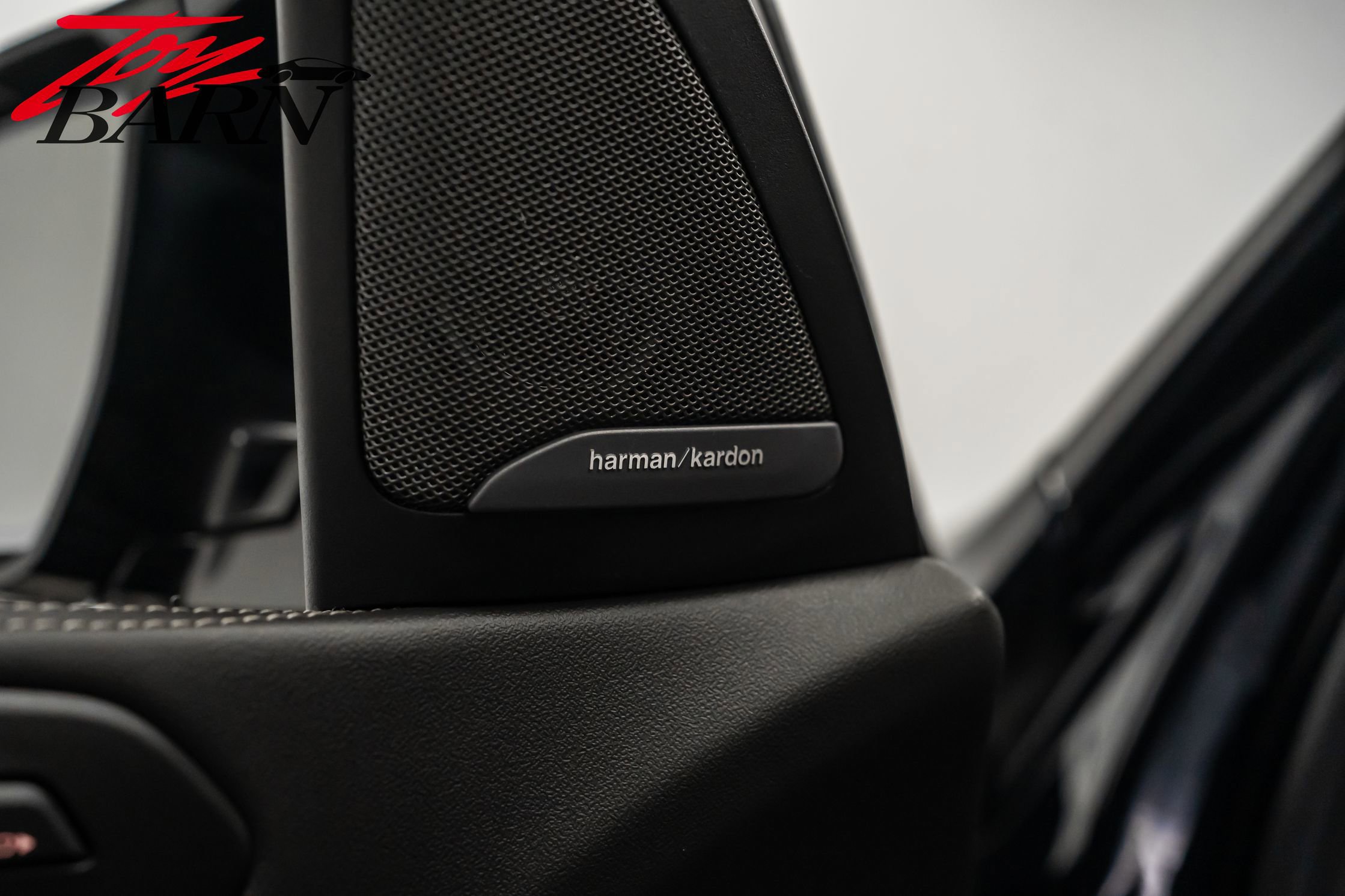 Used 2023 BMW X7 M60i w/ Executive Package image 21